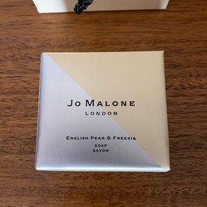 Jo Malone English Pear and Freesia Soap